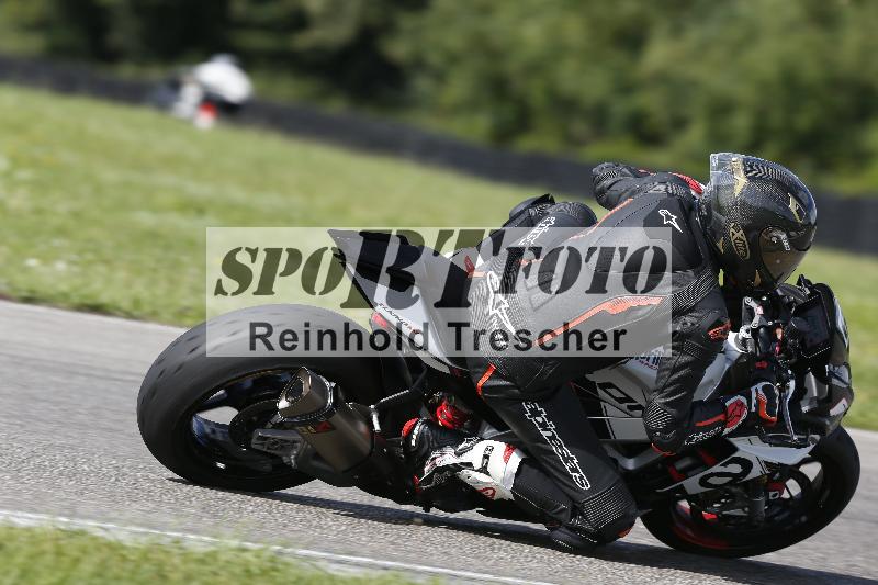 Archiv-2025/53 16.09.2025 Track Day Domi Aegerter ADR/Gruppe rot/66